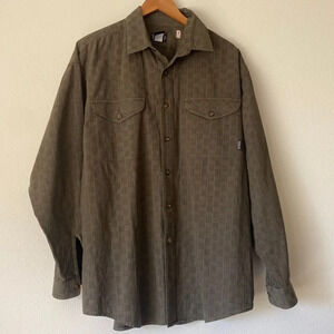 Patagonia sz L organic cotton long sleeve button down great pre owned condition